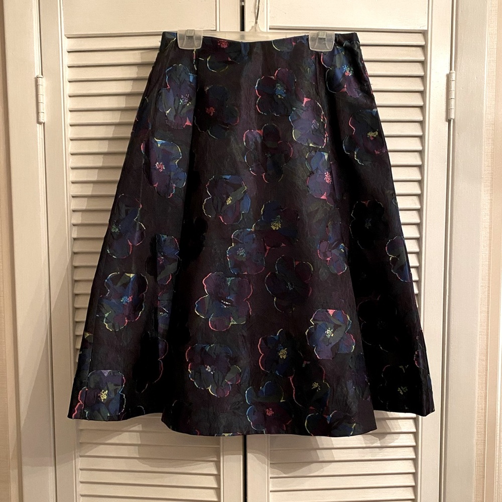 Kate Spade clip dot floral skirt size 4